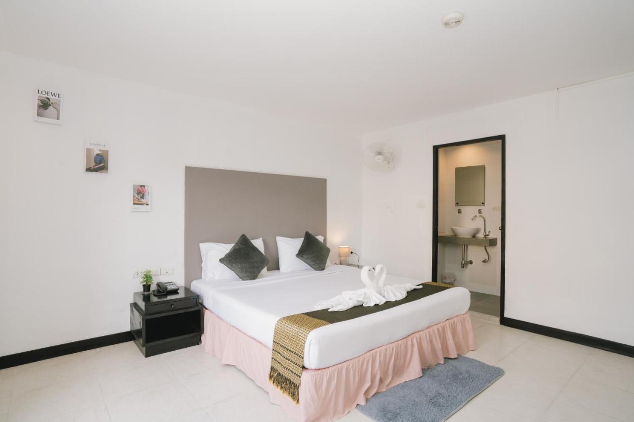 Noble House Patong Hotell Eksteriør bilde