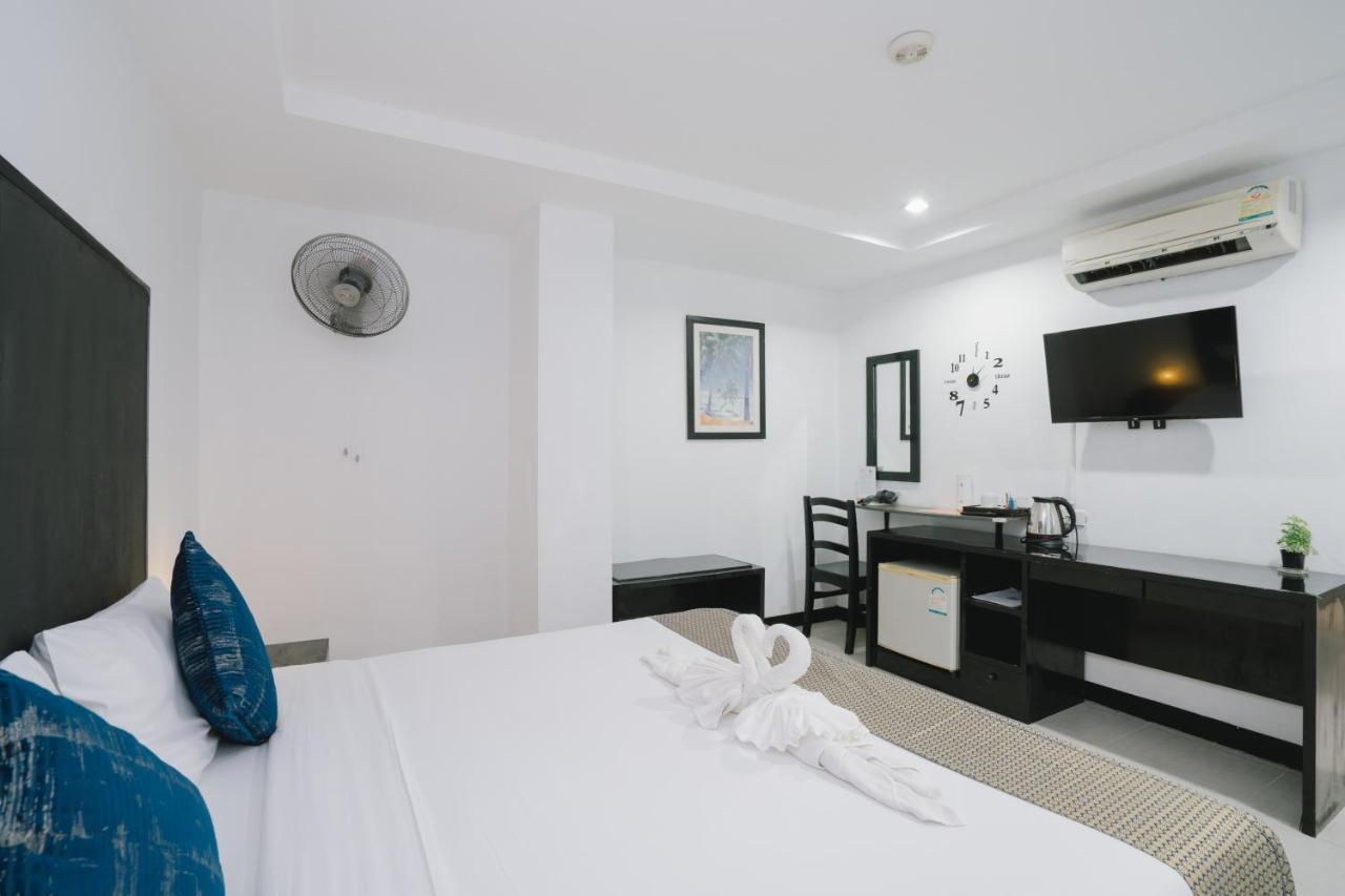 Noble House Patong Hotell Eksteriør bilde