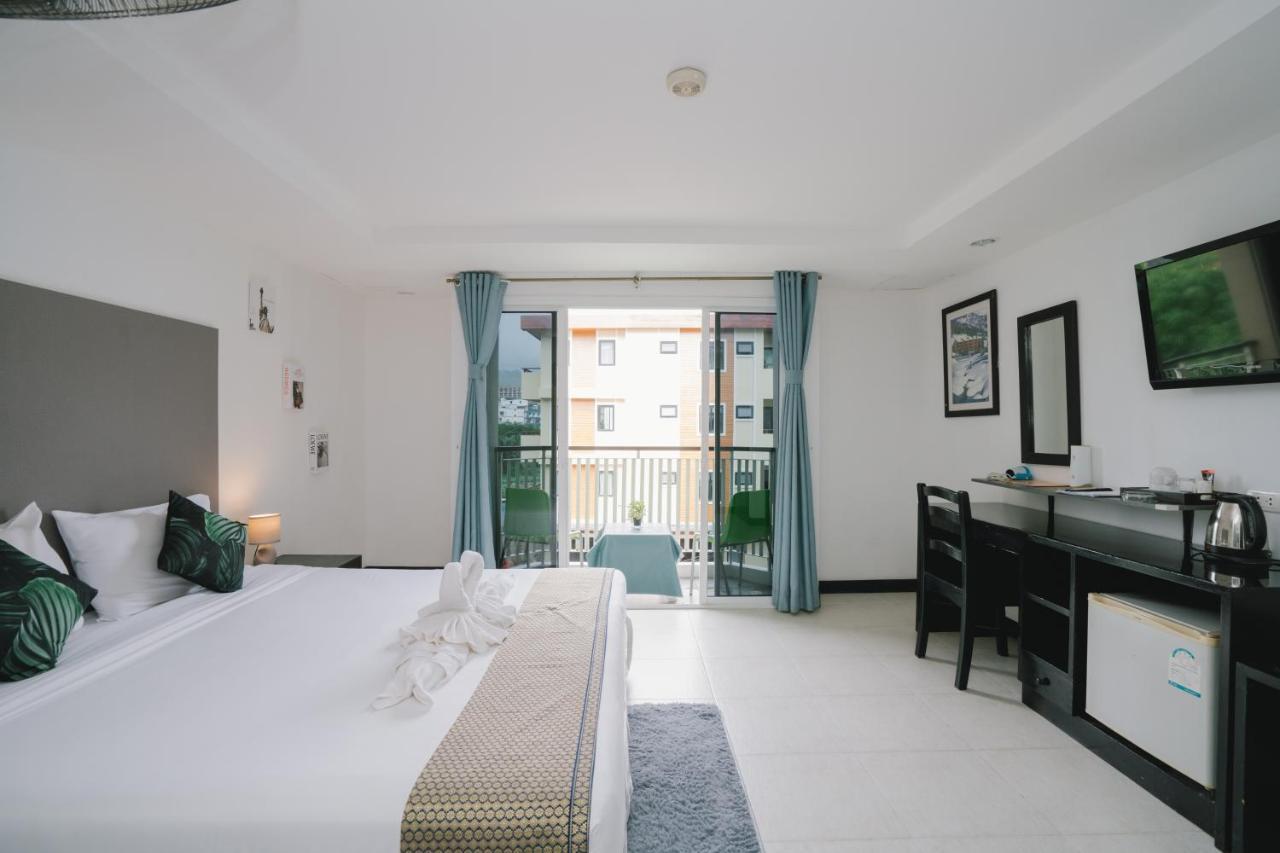 Noble House Patong Hotell Eksteriør bilde