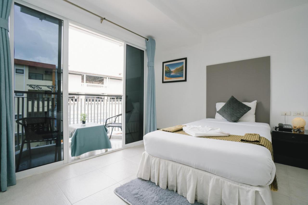Noble House Patong Hotell Eksteriør bilde