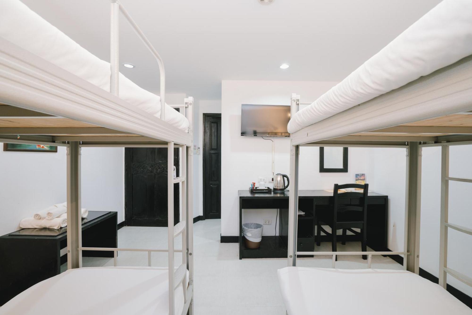 Noble House Patong Hotell Eksteriør bilde
